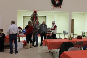 Christmas Tractor Club 2013 002