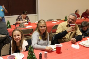 Christmas Tractor Club 2013 070